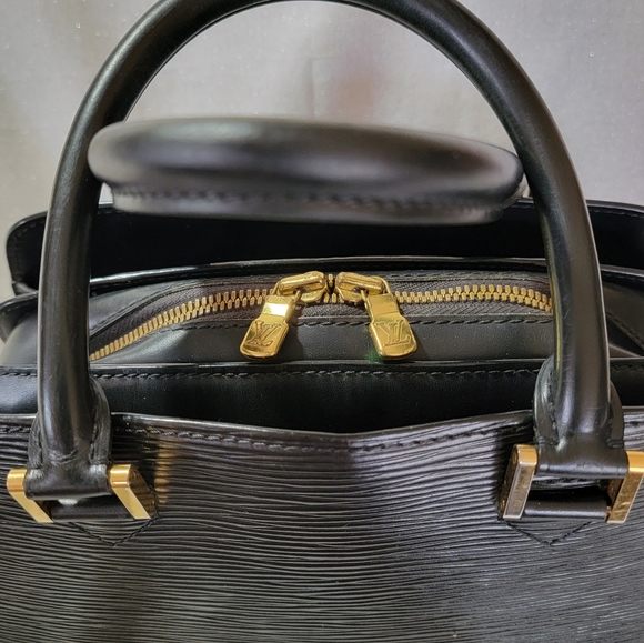 Vintage LOUIS VUITTON Pont Neuf Handbag - Picture 10 of 12